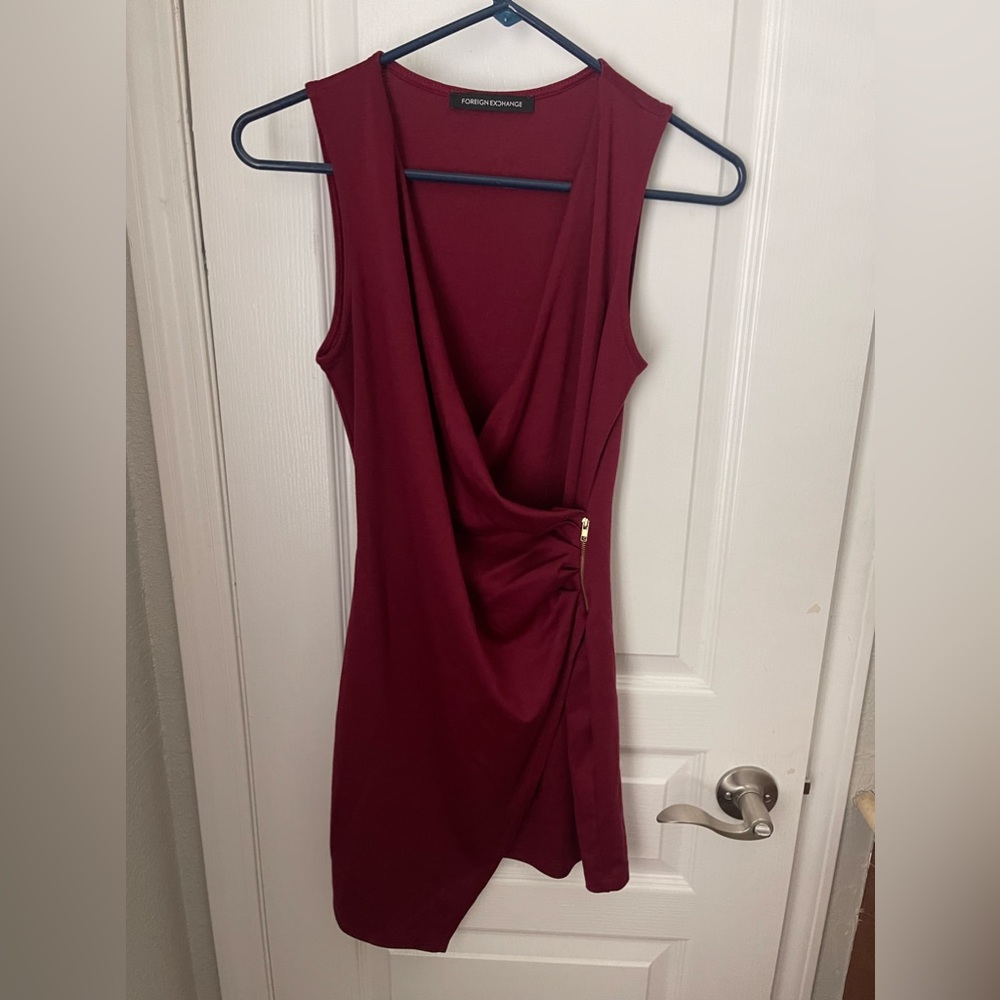 Foreign exchange dress size small